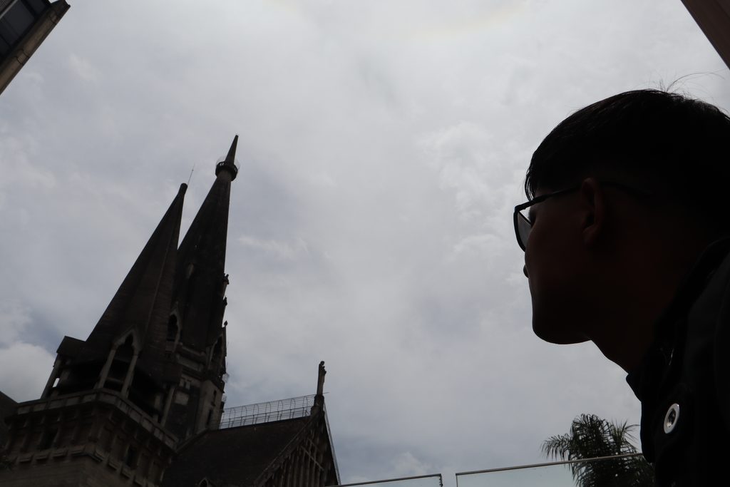 El guardián del cielo herido El guardián del cielo herido