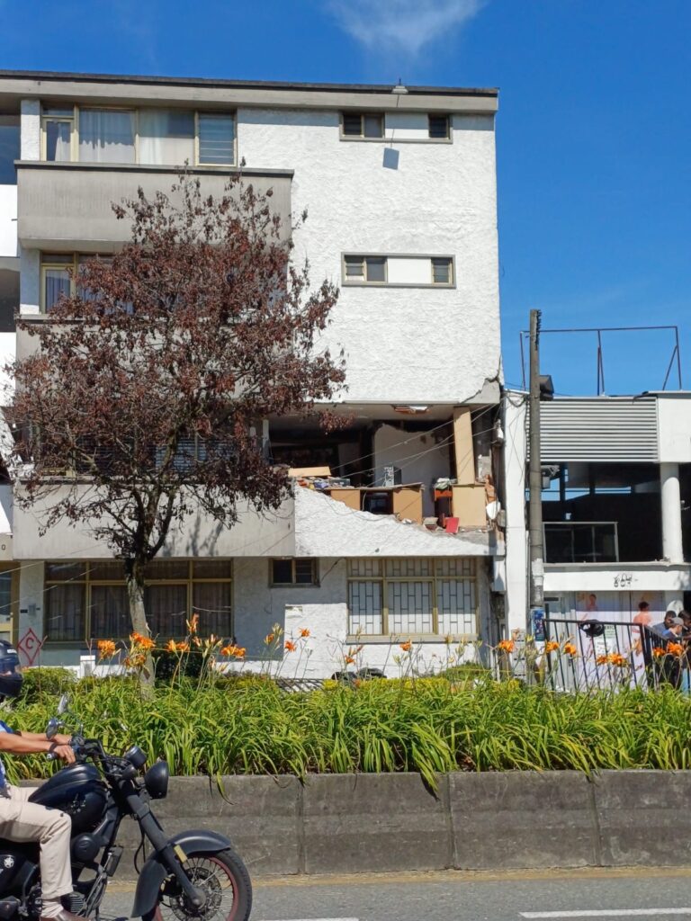 Día dos del terremoto
