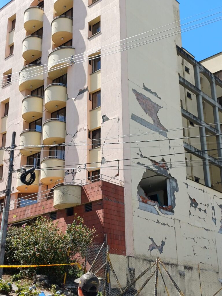 Día dos del terremoto