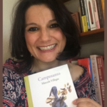 Marcela Villegas con su libro Camposanto