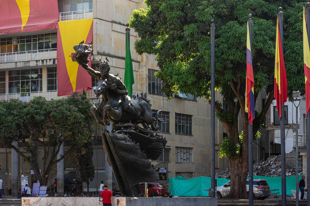 Pereira y Manizales, un mes después Pereira y Manizales, un mes después