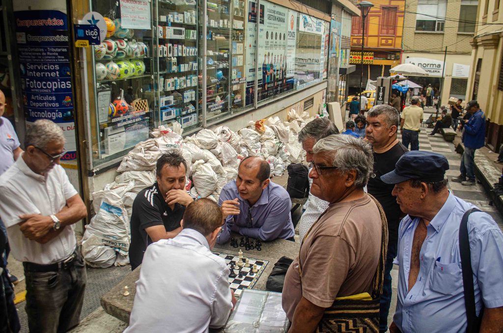 Pereira y Manizales, un mes después Pereira y Manizales, un mes después