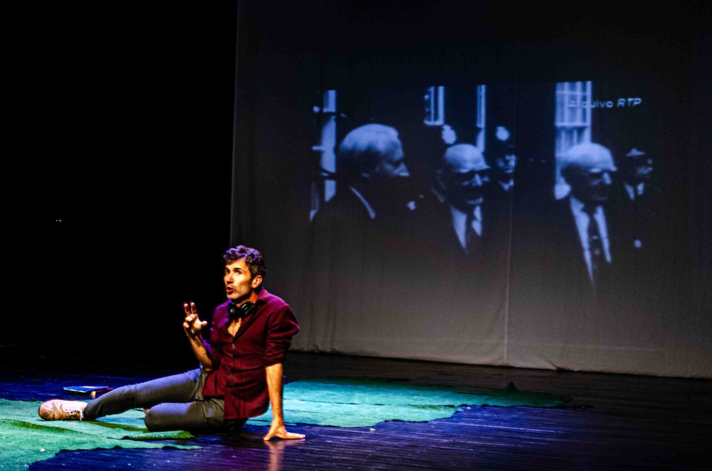 Picados por el bicho del teatro