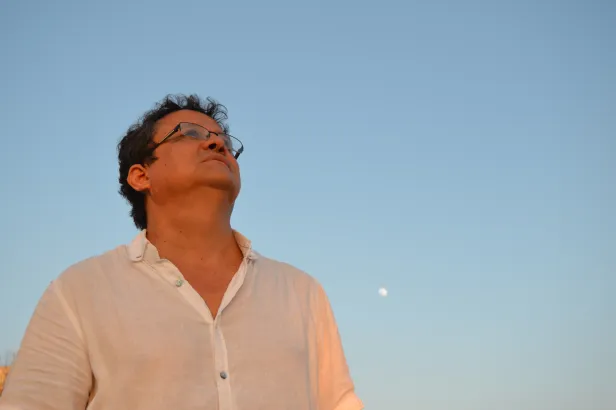 "El papa", un cuento de Clinton Ramírez "El papa", un cuento de Clinton Ramírez