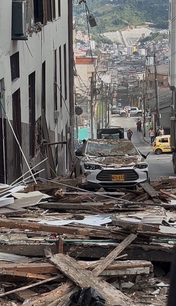 Solo el pueblo salva al pueblo