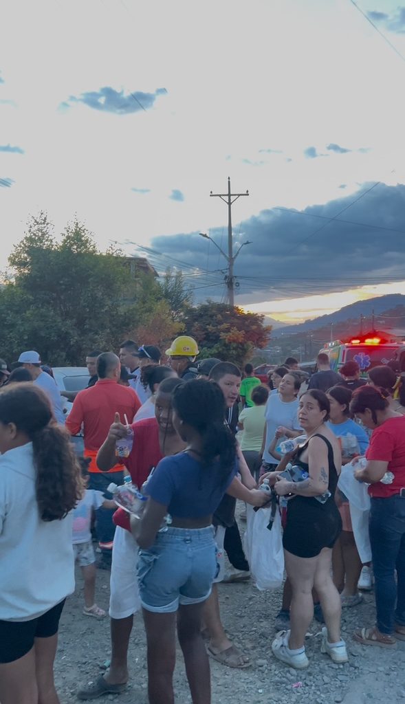 Solo el pueblo salva al pueblo