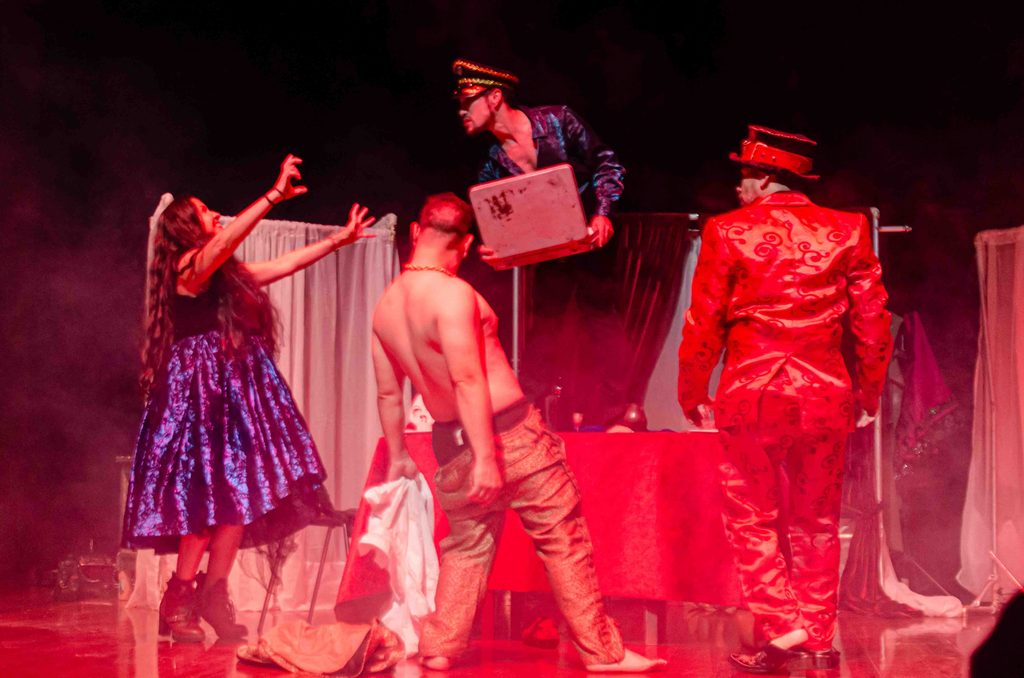 Picados por el bicho del teatro