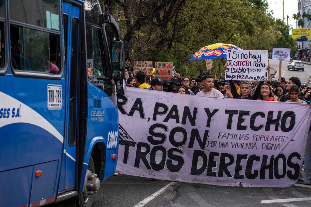 Manizales también protestó Manizales también protestó