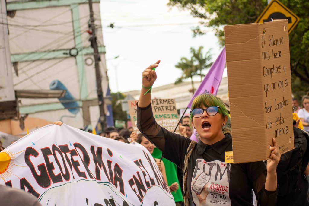 Manizales también protestó Manizales también protestó