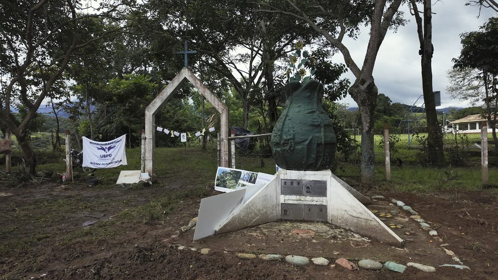 El cementerio comunitario que guarda la memoria del conflicto armado en El Castillo, Meta