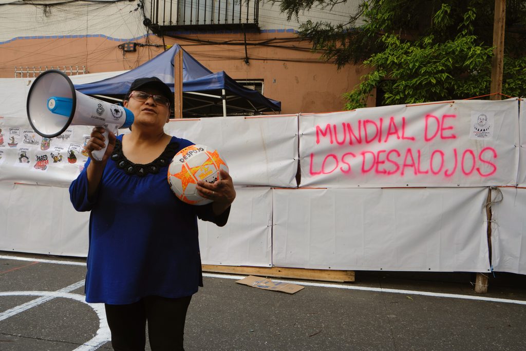El fútbol en la calle, cinco momentos desde las esquinas del Mundial