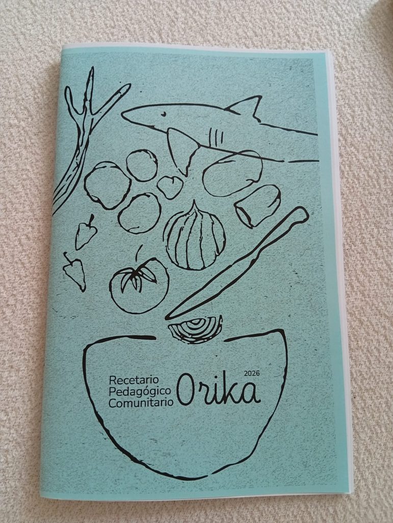 Luz y memoria: el fuego ancestral de las hijas de Orika