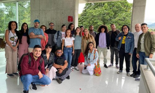 Estudiantes y docentes del Diplomado en Escritura Creativa de la Universidad Tecnológica de Pereira.