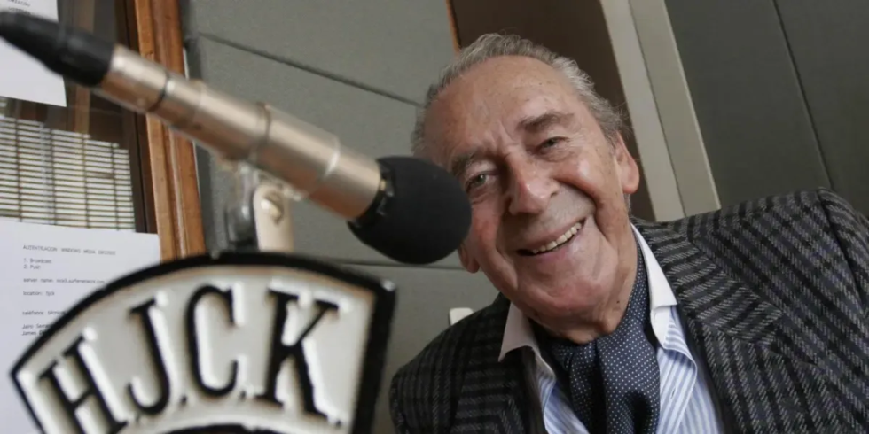 Álvaro Castaño Castillo, fundador y director de la HJCK, la radio de la “inmensa minoría”. /