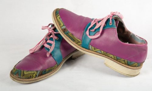 Par de zapatos, una de las obras retiradas del Museo Nacional.