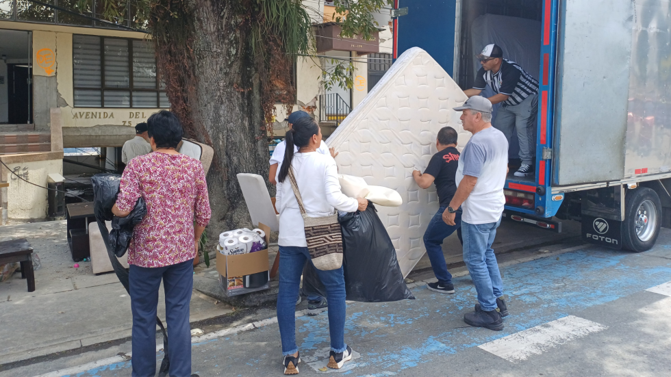 Trasteos apresurados el miércoles 12 de agosto en el barrio Milán, en Manizales.