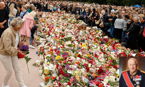 Cientos de flores en las puertas del palacio real de Noruega, por la muerte del rey.