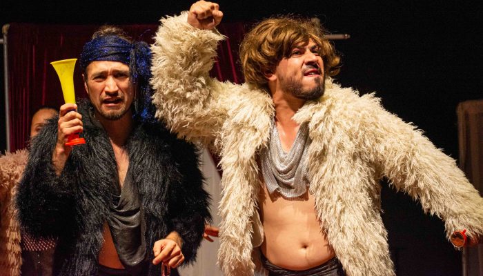 La Bacanal, una creación colectiva de Tropa Teatro, de Pereira, fue la obra con la que anoche cerró la edición 58 del Festival Internacional de Teatro de Manizales.