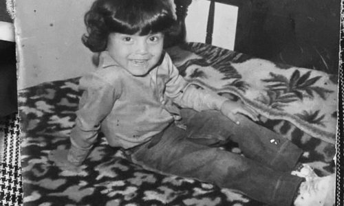Foto de la infancia encontrada en el archivo de papá.