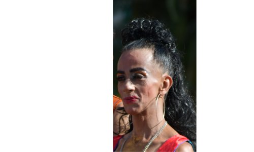 Rostro de una mujer trans