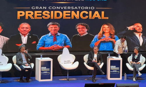 Candidatos en el Foro sobre salud en Colombia realizado el 14 de mayo