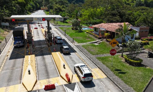 Peaje Santágueda, en la Autopista del Café.
