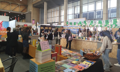 Pabellón 17 de editoriales independientes en la Filbo.