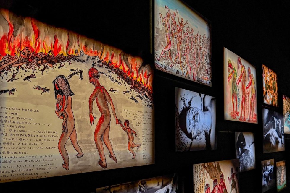 Memorias de hibakushas (supervivientes). /