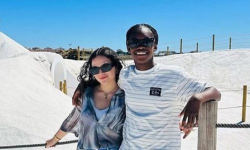 La futbolista colombiana Linda Caicedo y su novia Valeria Herrera. /