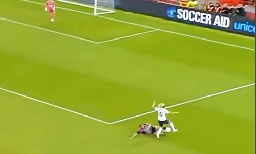 Pantallazo de la jugada. Imagen tomada del canal de Youtube de "Futbol y Curvas".  https://www.youtube.com/shorts/Tnhtevq-0Nw