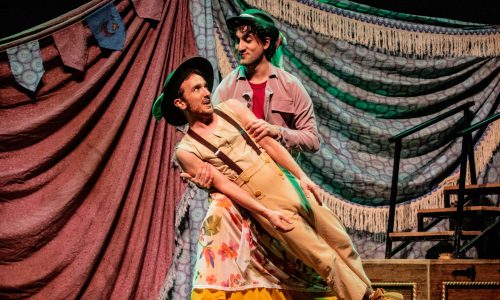 "Sueño", de la "Compañia criolla" (Argentina), una comedia basada en "Sueño de una noche de verano", de Shakespeare. /