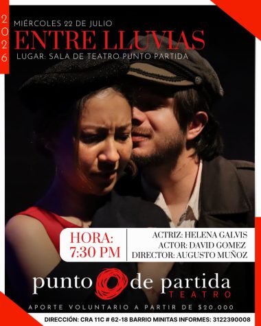 Afiche de la obra de teatro Entre lluvias. La imagen muestra a un hombre que parece de la fuerza pública, diciéndole algo al oído a una mujer que se ve incómoda.