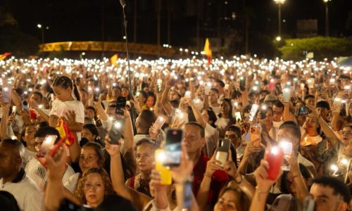 El 30 de agosto Pereira cumplió 163 años. No hubo Fiestas de la Cosecha, pero la ciudadanía se reunió para conmemorar en medio del duelo.